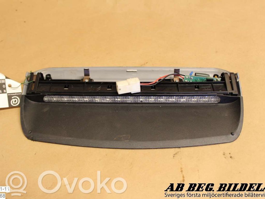 Peugeot 406 Third/center stoplight 