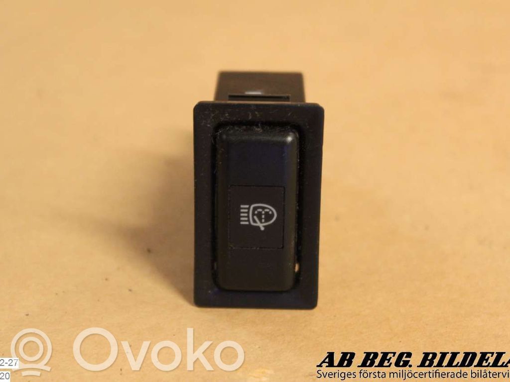 Toyota Avensis T220 Headlight washer switch 