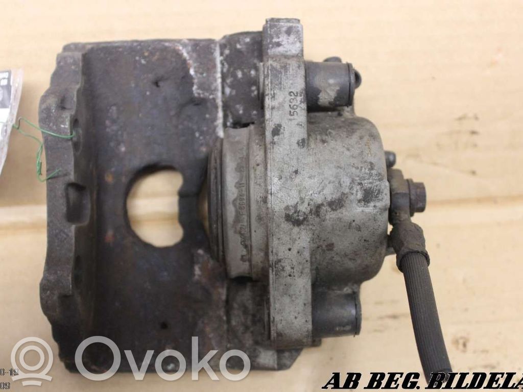 Front brake caliper   FNG5725ATE