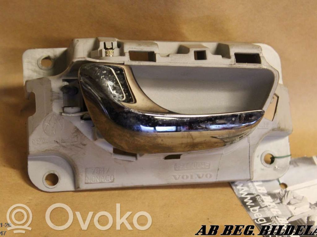 Front door interior handle   09170045