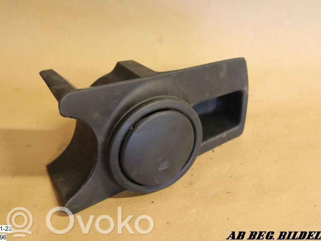 Pelnutrauks (priekšā)   2M515404788A