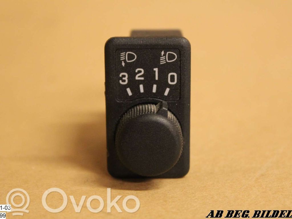 Nissan Primera Przycisk / Pokrętło regulacji oświetlenia deski rozdzielczej 