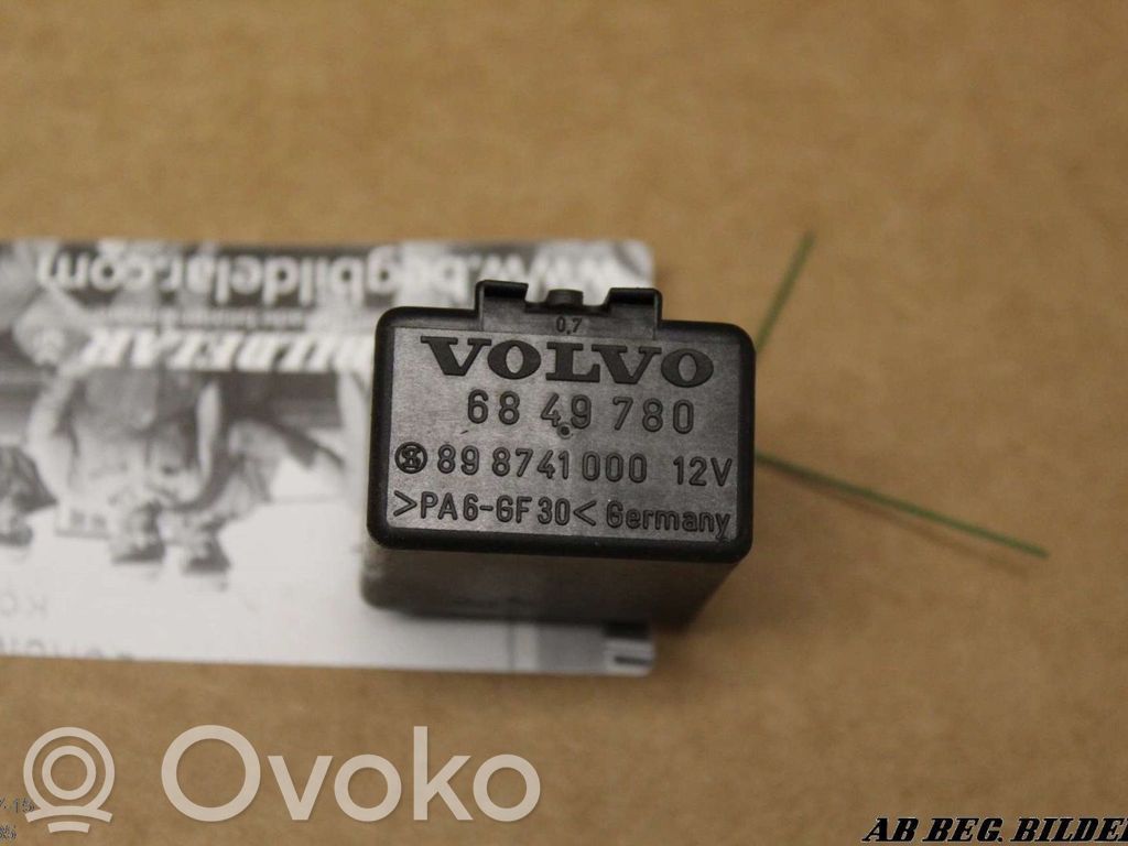 Volvo 940 Window wiper relay 