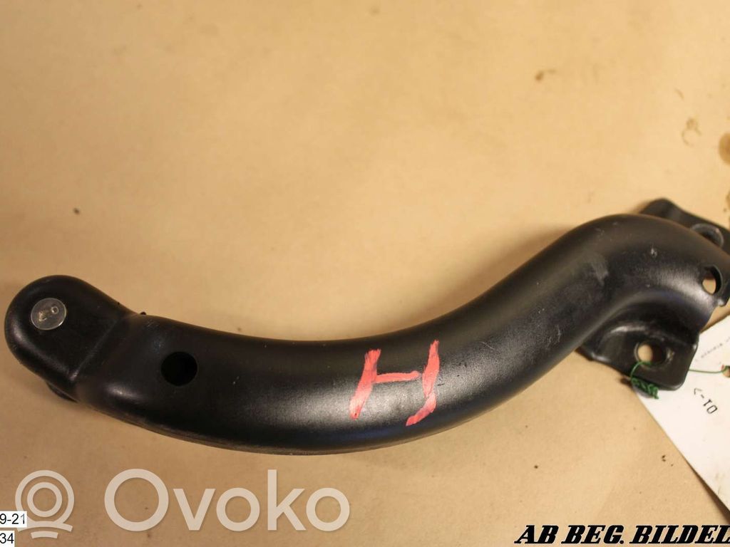 Front door upper hinge   65713,D312370G