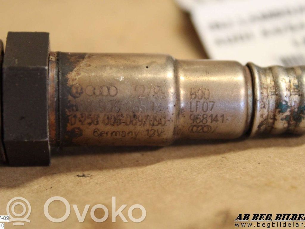 Audi A4 S4 B5 8D Lambda probe sensor 