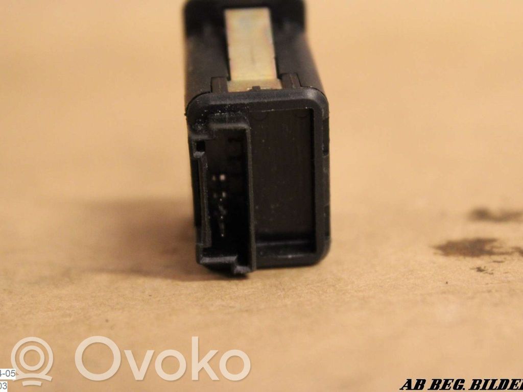 BMW 5 E39 TPMS reset button 