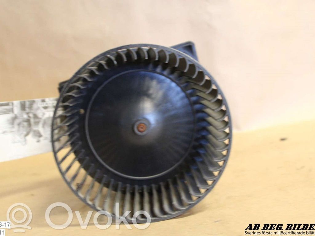 Mazā radiatora ventilators   5135462