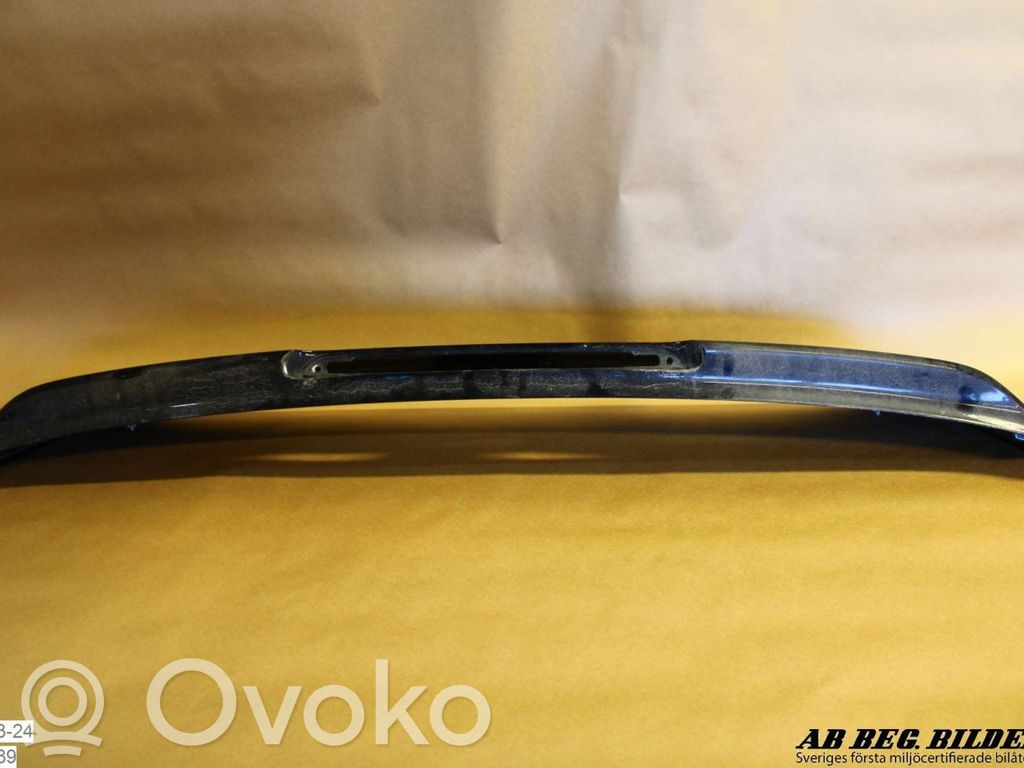 Tailgate/trunk spoiler   12837986,12837986