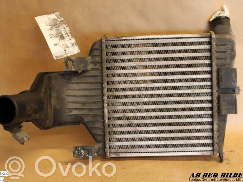 Chłodnica powietrza doładowującego / Intercooler   KTM44065,13161078