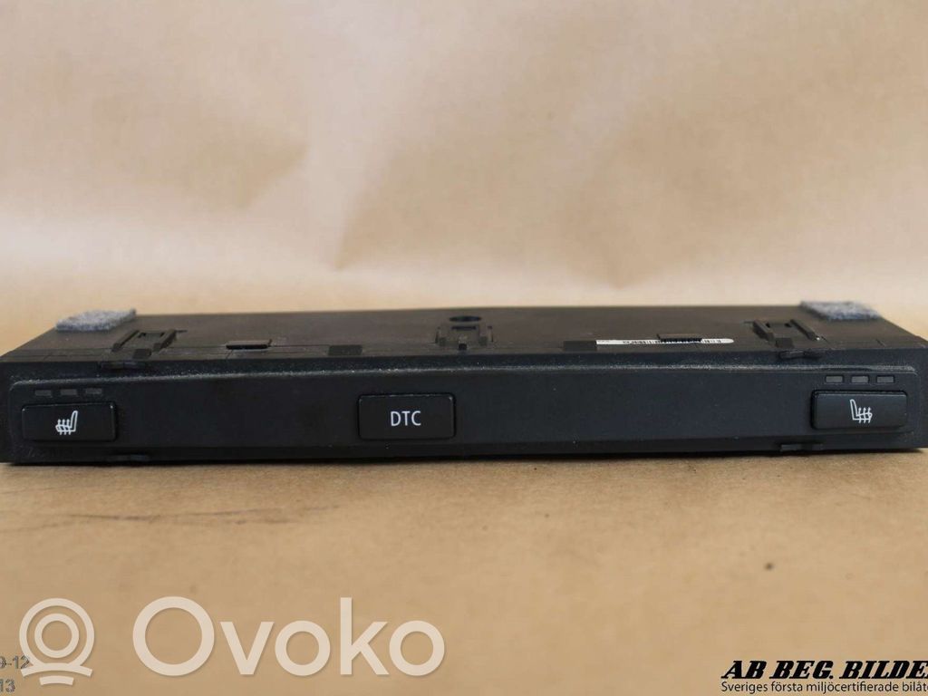 BMW 5 E60 E61 Seat heating switch 