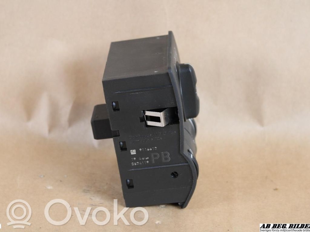 Opel Corsa C Light switch 
