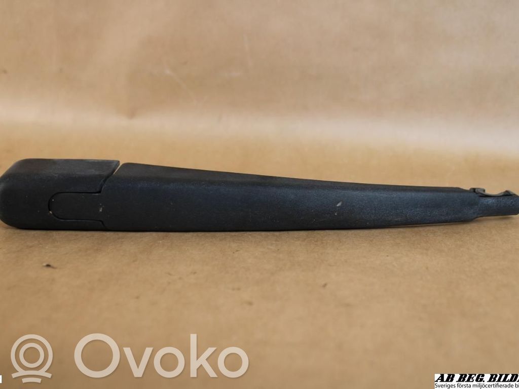 KIA Ceed Rear wiper blade arm 