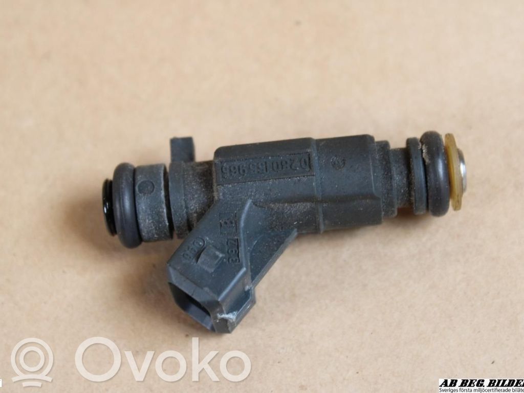 Opel Corsa C Inyector de combustible 
