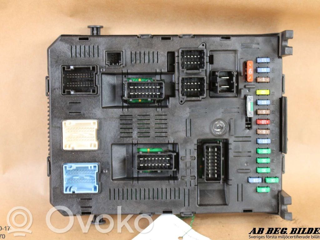 Citroen C5 Fuse module 