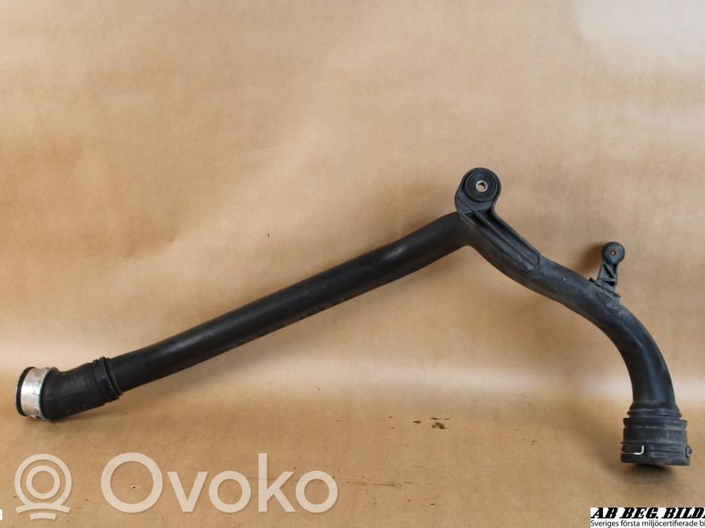 Volkswagen Golf V Furtun/conductă intercooler 
