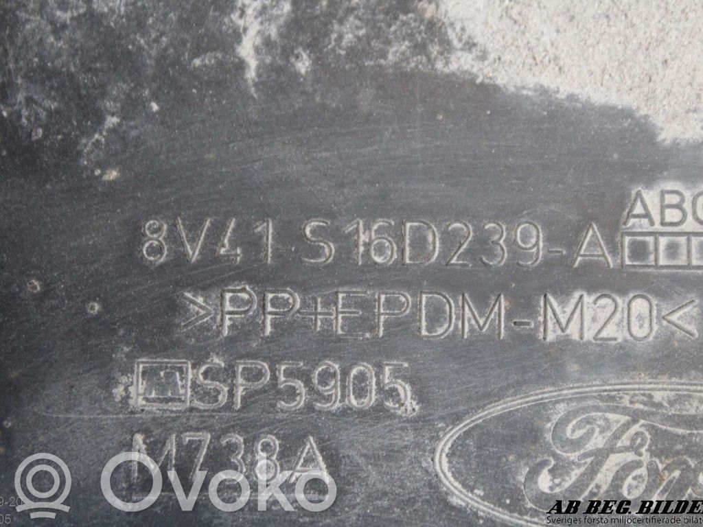Ford Kuga I Priekšējās arkas apdare 