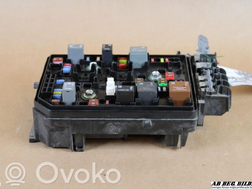 Opel Astra K Sulakemoduuli 