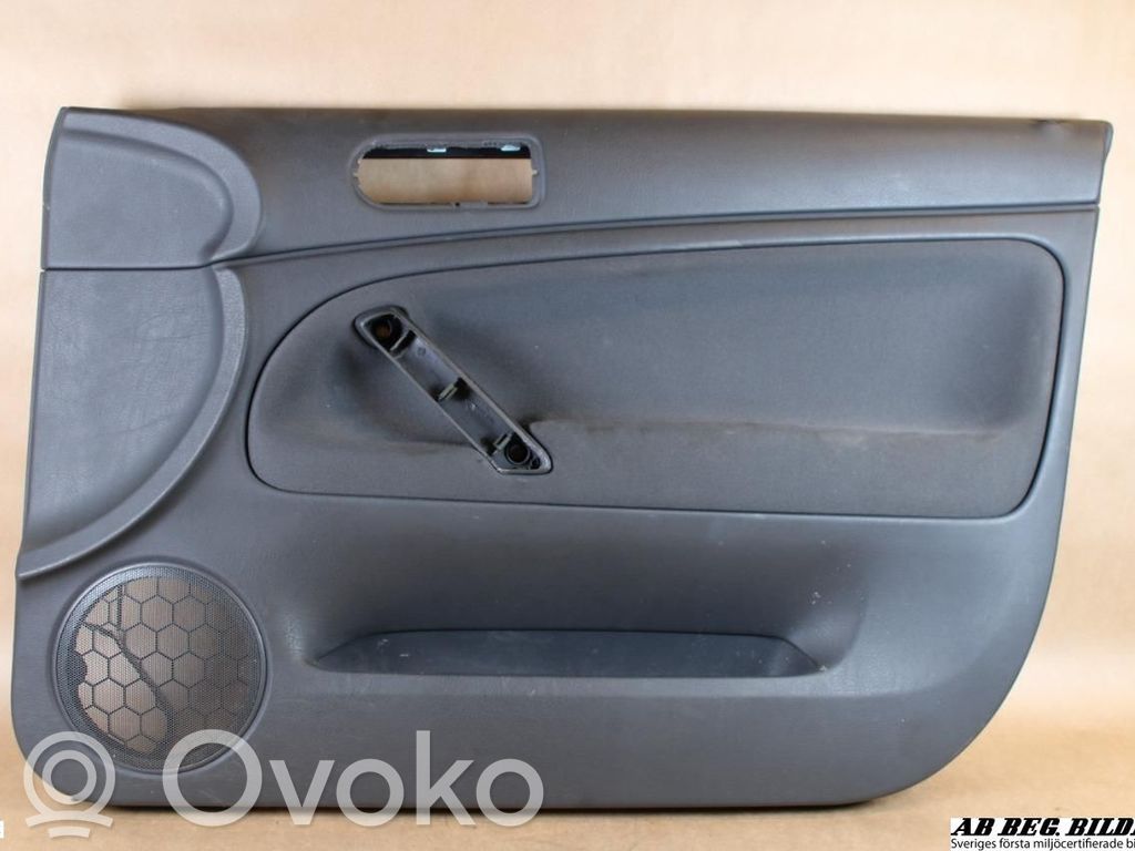 Volkswagen PASSAT B5.5 Rivestimento del pannello della portiera anteriore 