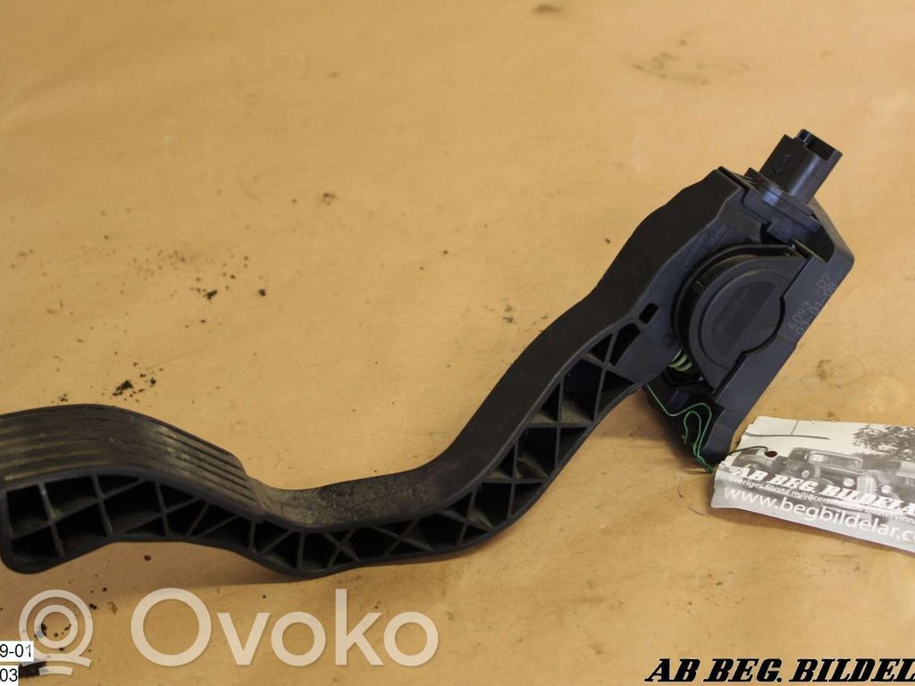 Peugeot 307 Accelerator throttle pedal 