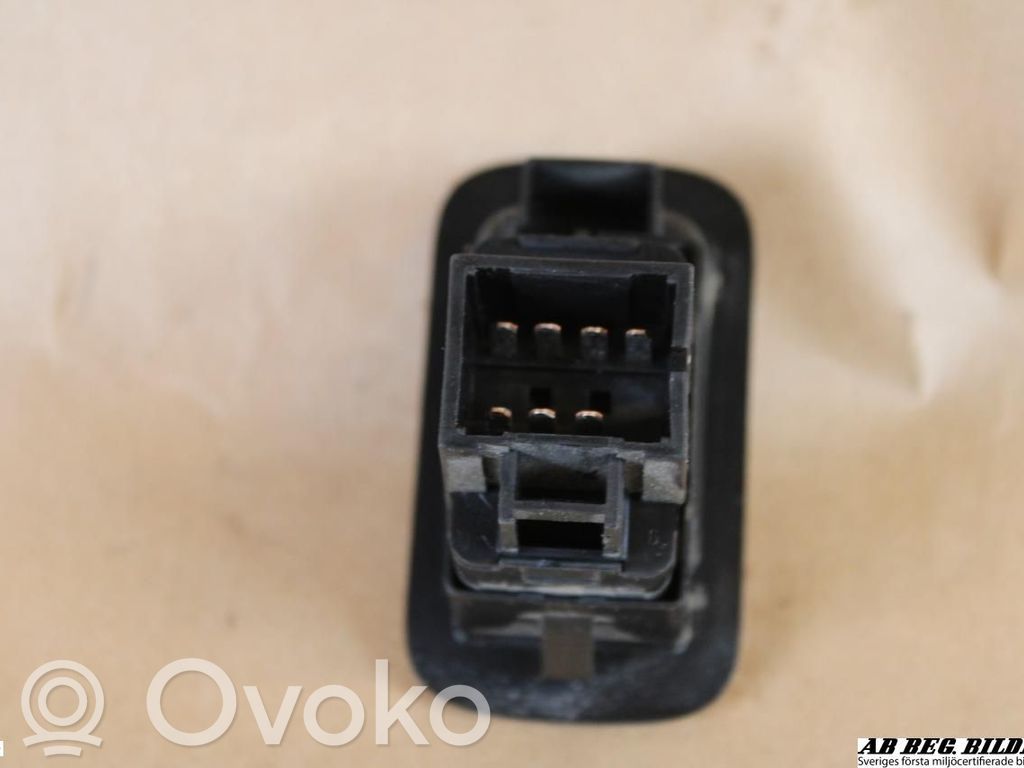 Electric window control switch   12780694