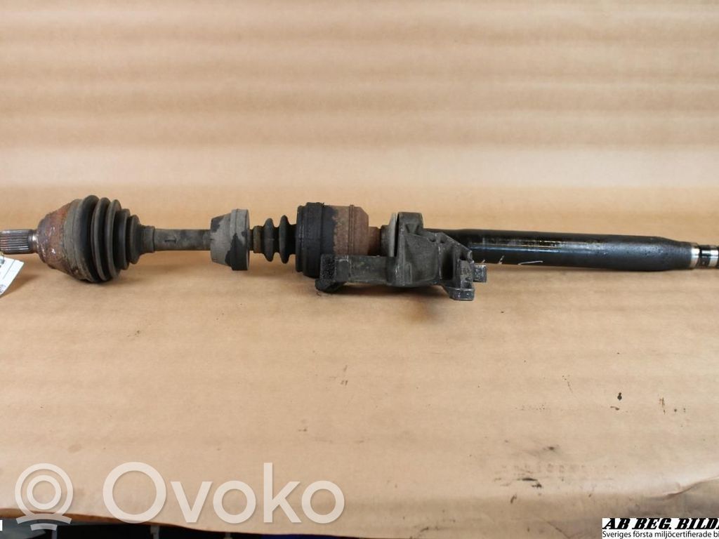 Saab 9-5 Priekinis pusašis 