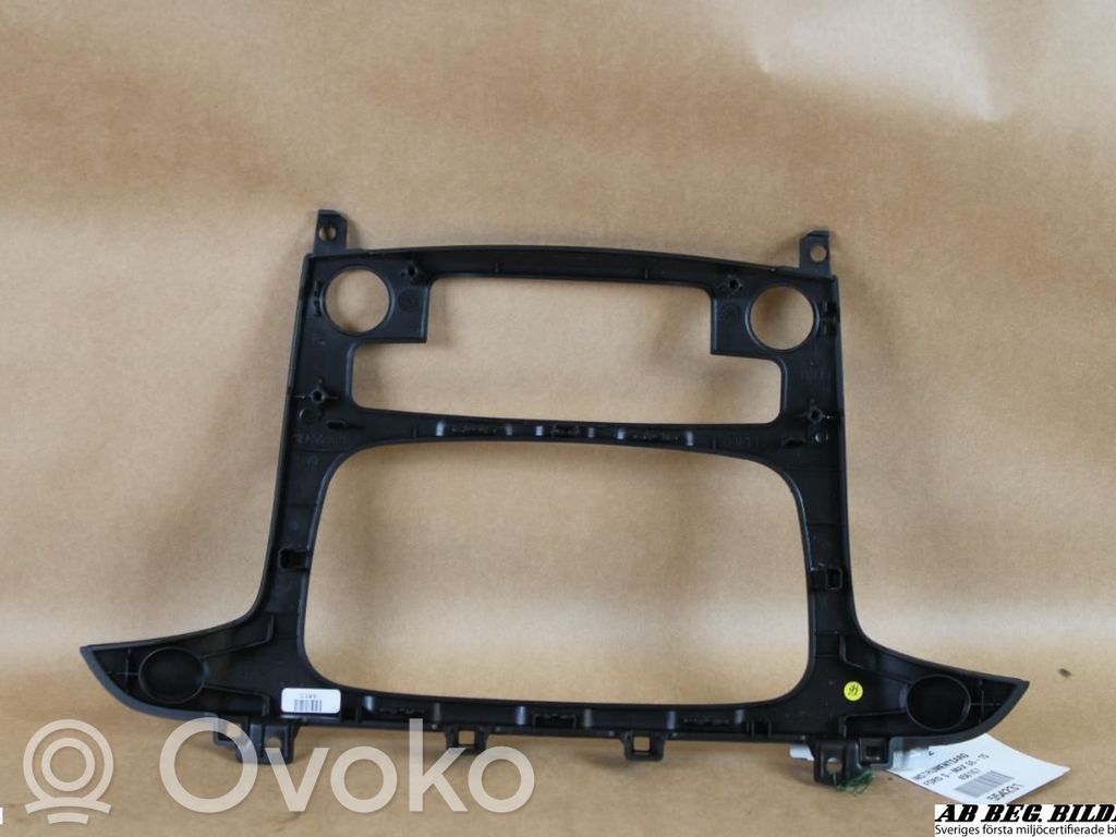 Kojelaudan kehys   7M2118522CAW