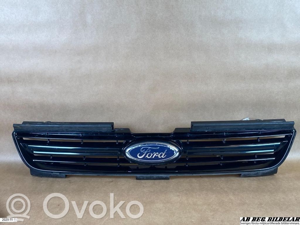 Ford S-MAX Front bumper upper radiator grill 