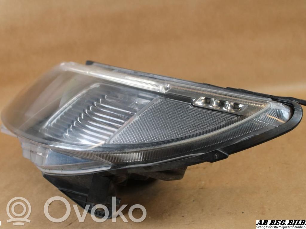 Saab 9-3 Ver2 Faro/fanale 