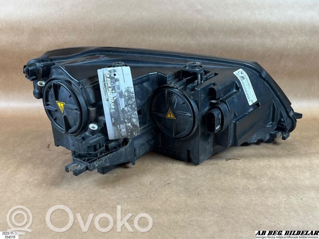 Volkswagen Sharan Lampa przednia 