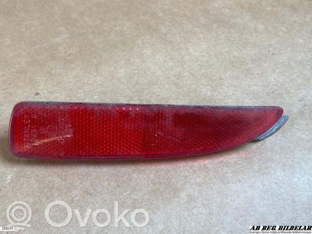 Mazda 3 I Rear tail light reflector 
