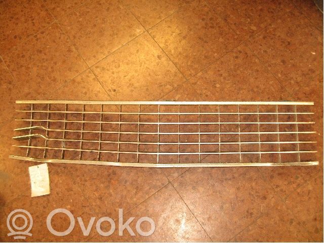 Opel Kapitan Grilă radiator față 