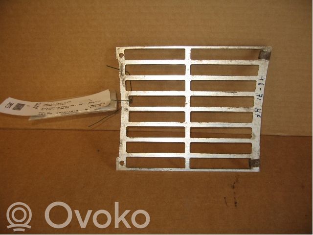 Front bumper upper radiator grill   33876