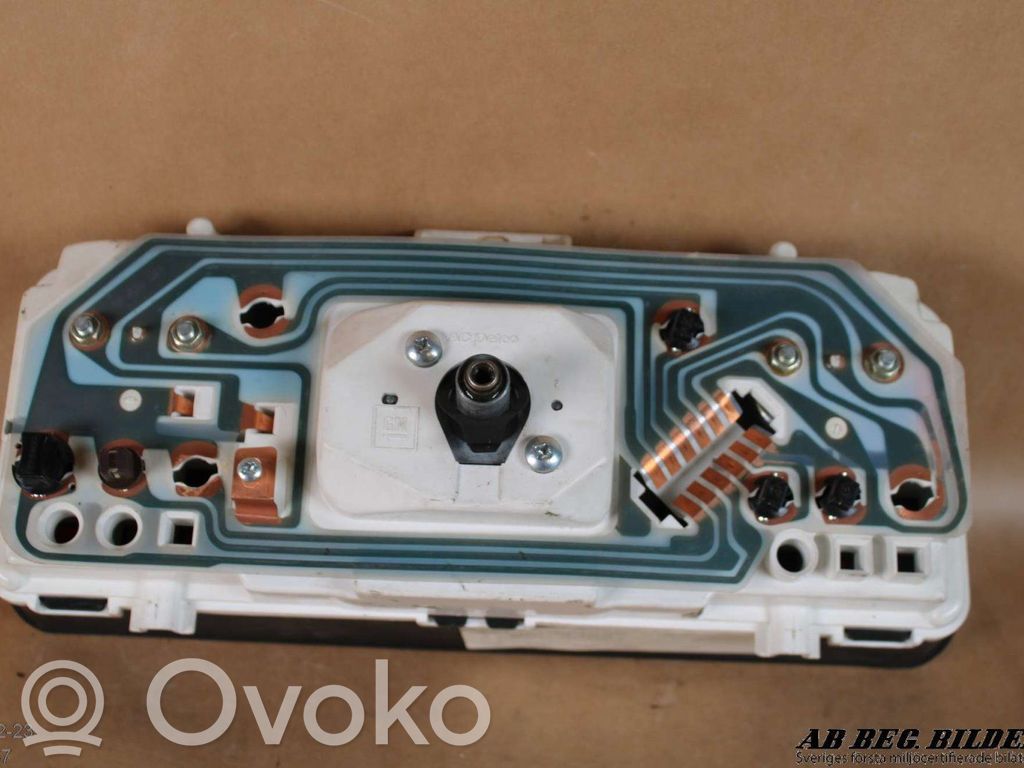 Opel Ascona C Speedometer (instrument cluster) 