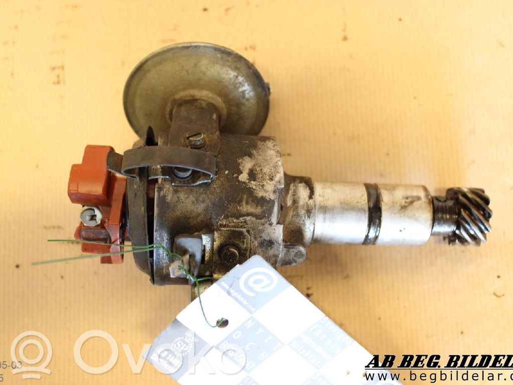 BMW 5 E12 Spark distributor 