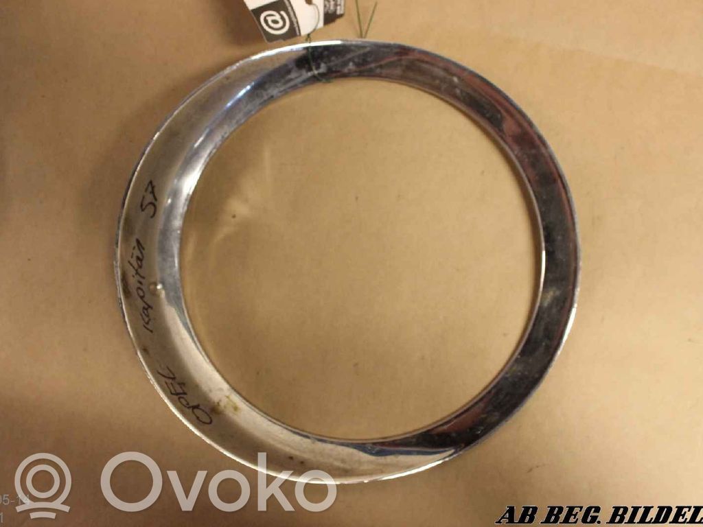 Opel Kapitan Ornament sub far 
