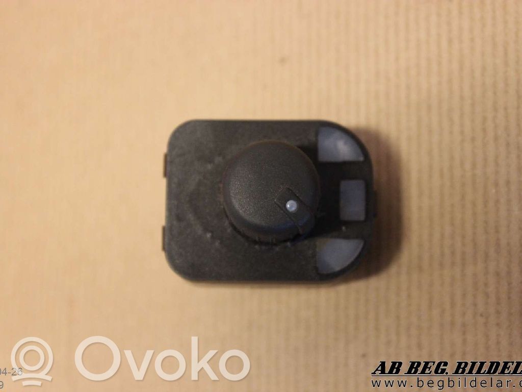 Audi A4 S4 B7 8E 8H Comutator oglinzi laterale 