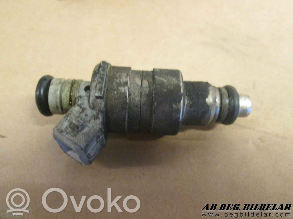 Peugeot 106 Injector combustibil 