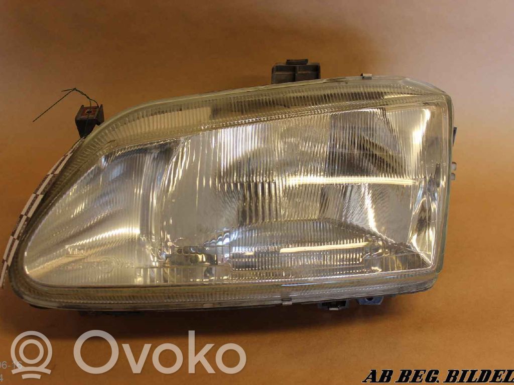 Renault Scenic I Etu-/Ajovalo 