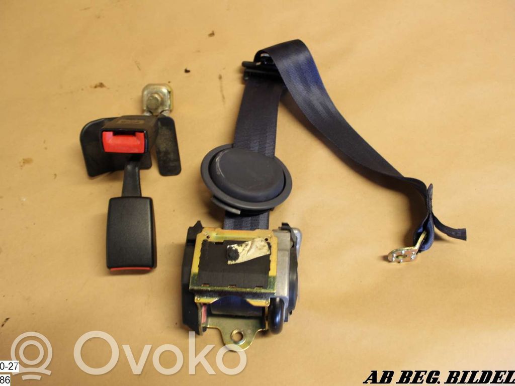 Audi A4 S4 B5 8D Cintura di sicurezza posteriore