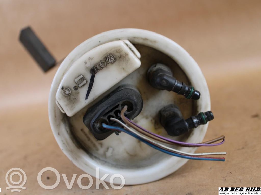 Volkswagen Bora Насос топлива (в топливном баке) 
