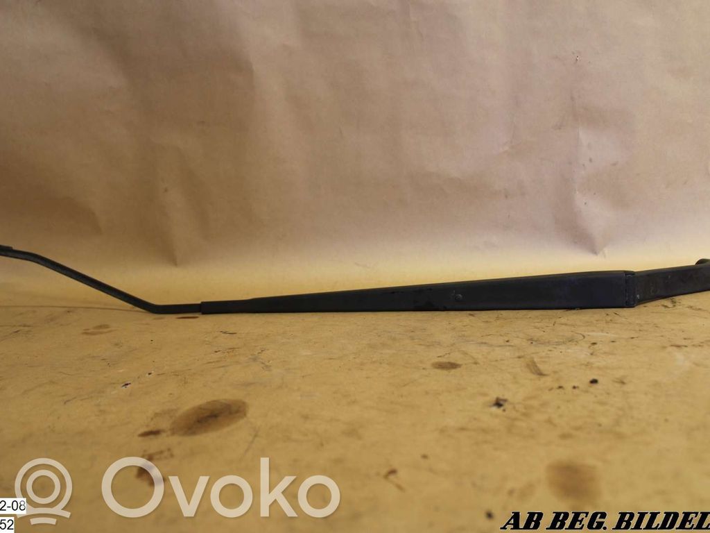 Mitsubishi Colt Wischerarm vorne