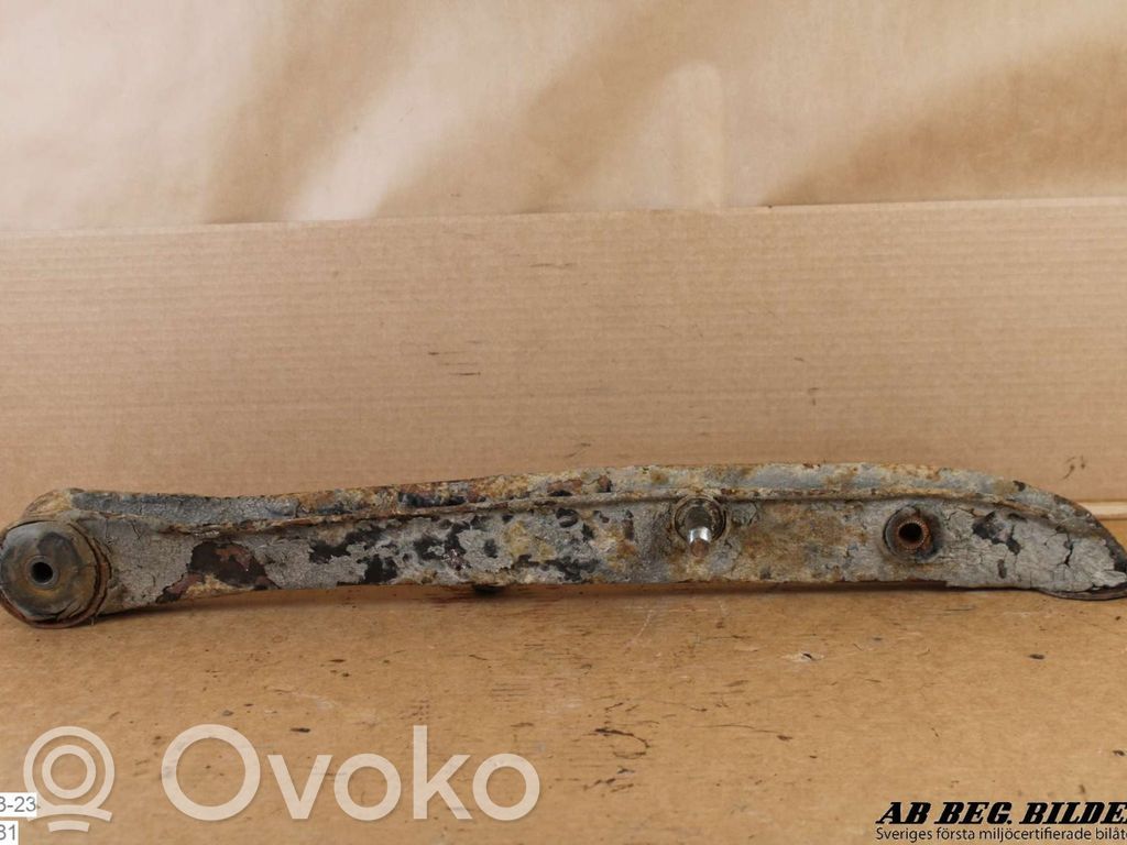 Volvo 140 Braccio di controllo sospensione posteriore