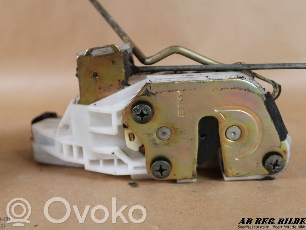 Mitsubishi Colt Etuoven lukko