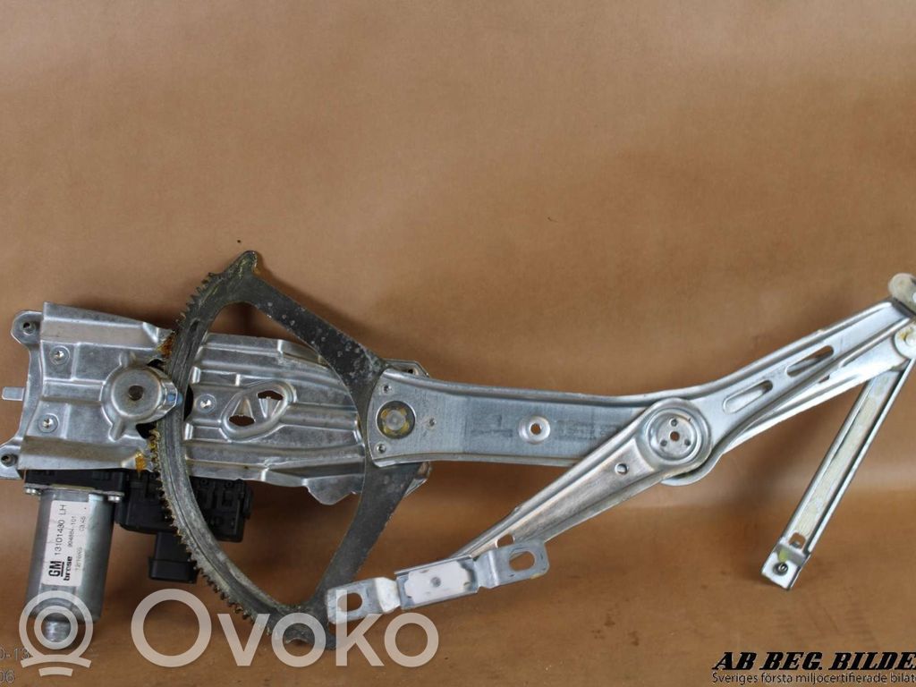 Opel Astra H Macara ușă față cu motor 