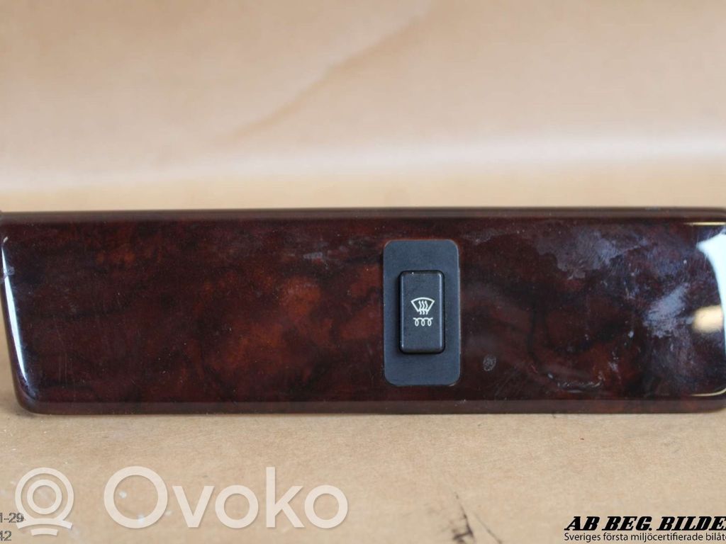 BMW 5 E39 Dekoratīvās apdares lenta 