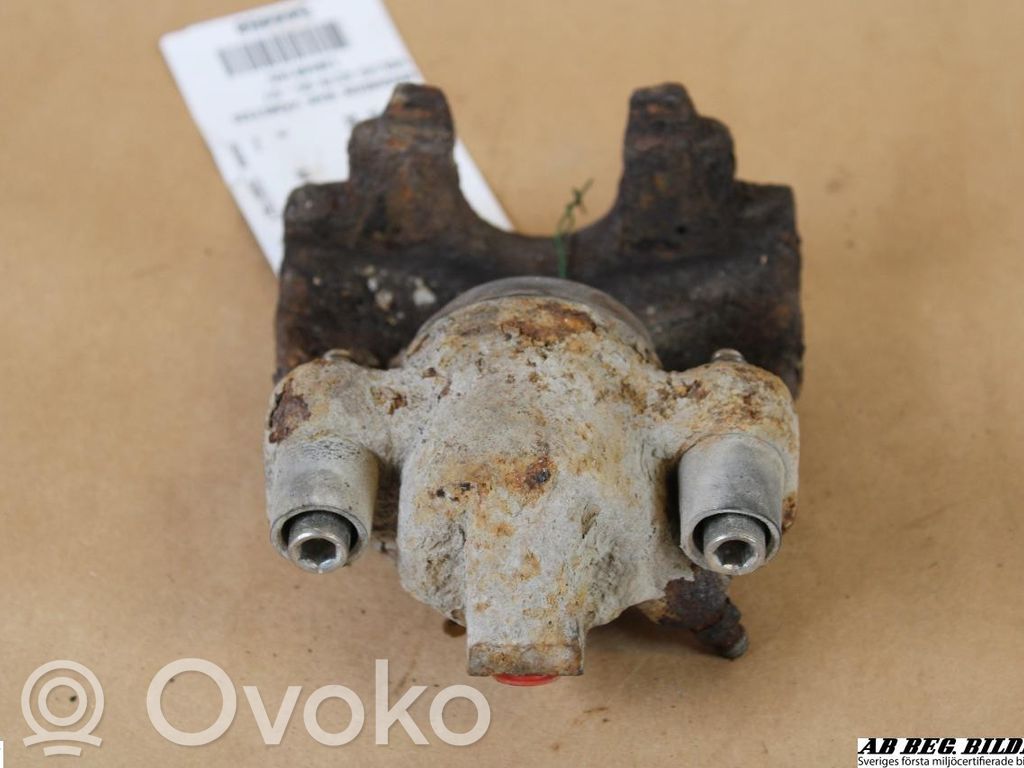 Volvo XC70 Tylny zacisk hamulcowy