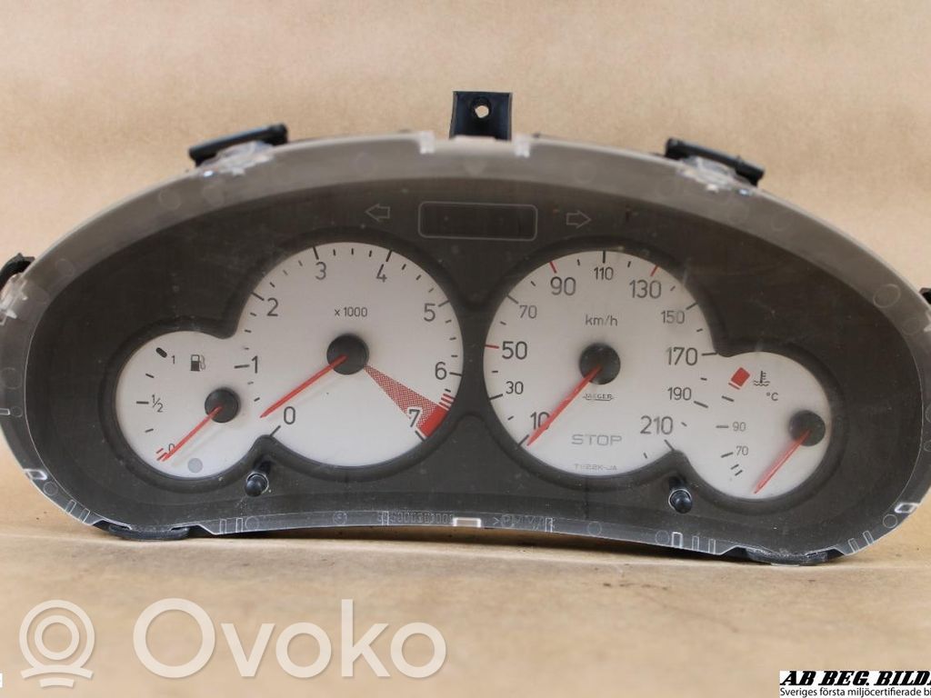 Peugeot 206 Spidometrs (instrumentu panelī) 