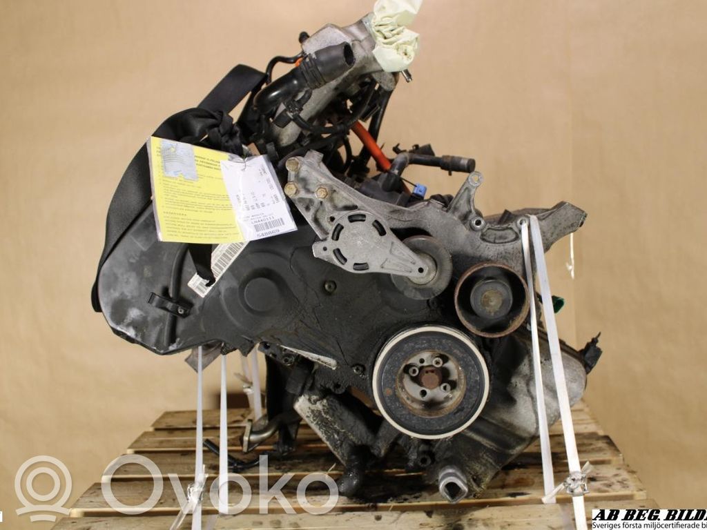 Audi A4 S4 B7 8E 8H Motor 