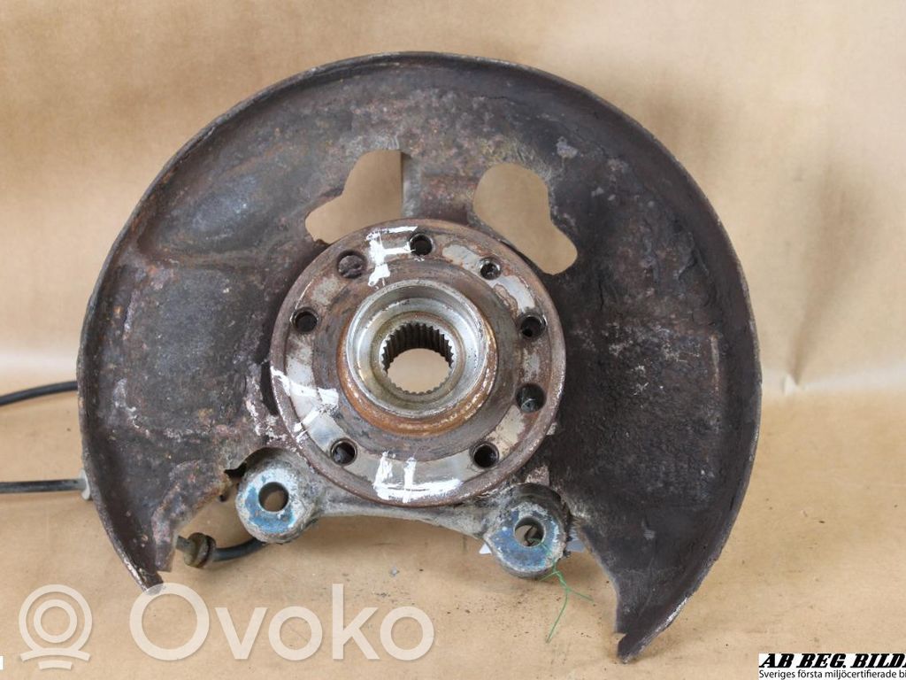 Saab 9-5 Front wheel hub spindle knuckle 