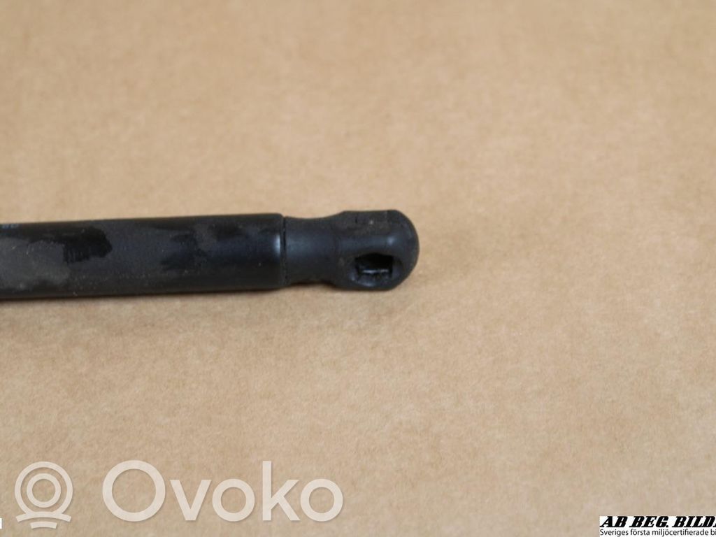 Land Rover Freelander 2 - LR2 Amortizor capotă motor 